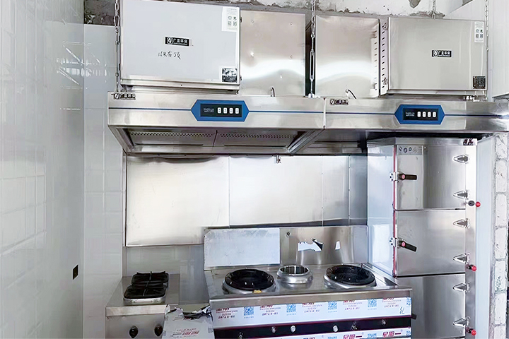 餐廳廚房應用商用煙罩一體機的優勢與實現